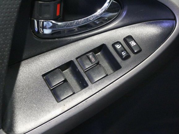 Toyota RAV4, 2.0 л, АТ, 2006 фото 1