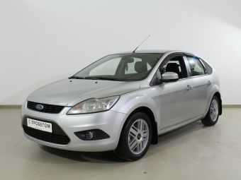 Ford Focus, 2.0 л, МКПП, 2010 фото 3