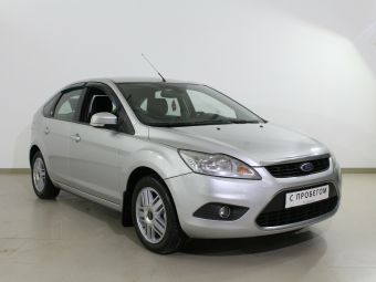 Ford Focus, 2.0 л, МКПП, 2010 фото 4