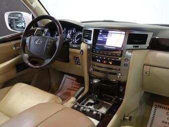 Lexus LX Premium, 5.7 л, АКПП, 2012 фото 7