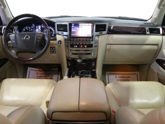 Lexus LX Premium, 5.7 л, АКПП, 2012 фото 8