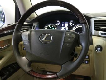 Lexus LX Premium, 5.7 л, АКПП, 2012 фото 10