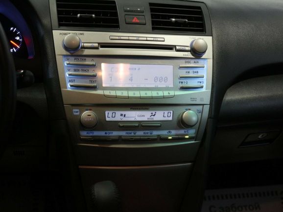 Toyota Camry, 2.4 л, АТ, 2010 фото 10