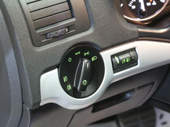 Skoda Octavia, 1.8 л, АТ, 2011 фото 2