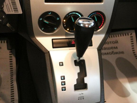 Dodge Caliber, 2.0 л, Вариатор, 2010 фото 11