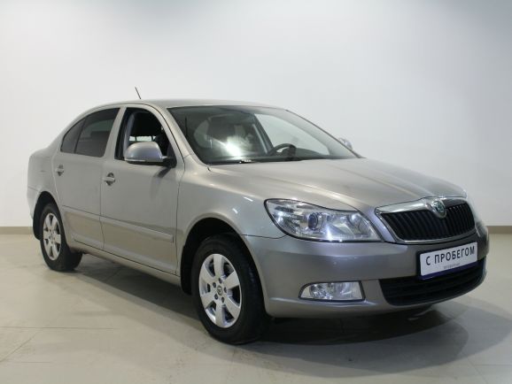 Skoda Octavia, 1.4 л, Робот, 2010 фото 4