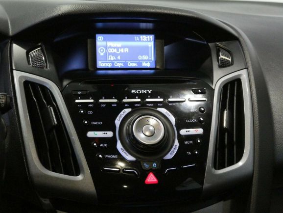 Ford Focus, 1.6 л, МТ, 2014 фото 10