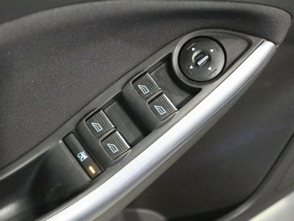 Ford Focus, 1.6 л, МТ, 2014 фото 2