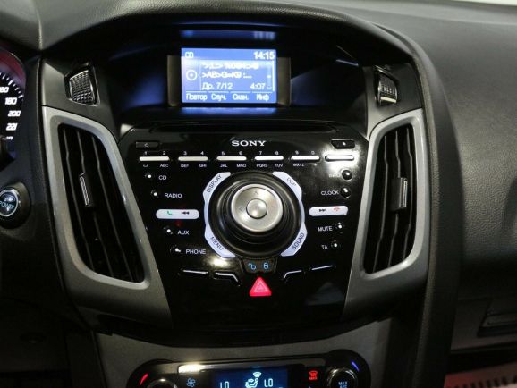 Ford Focus, 1.6 л, МТ, 2014 фото 10