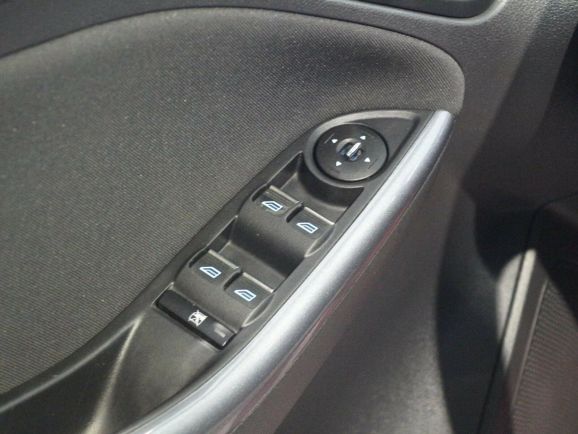 Ford Focus, 1.6 л, МТ, 2014 фото 1