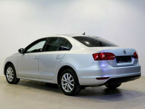 Volkswagen Jetta, 1.6 л, АТ, 2013 фото 6