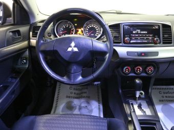 Mitsubishi Lancer, 1.6 л, АКПП, 2015 фото 2