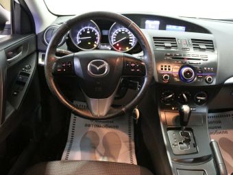 Mazda 3, 1.6 л, АКПП, 2011 фото 2