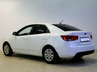 Kia Cerato, 1.6 л, МКПП, 2011 фото 6