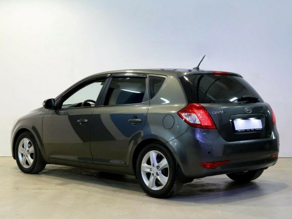 Kia Ceed, 1.6 л, МТ, 2010 фото 4