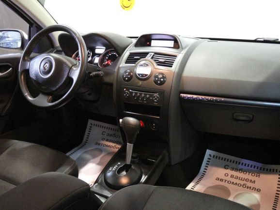 Renault Megane, 1.6 л, АТ, 2009 фото 7