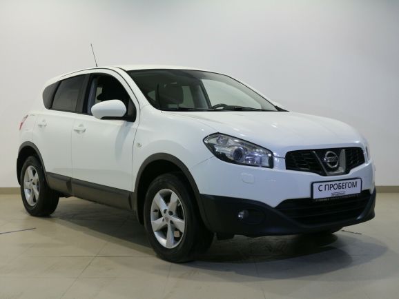 Nissan Qashqai, 2.0 л, Вариатор, 2011 фото 4