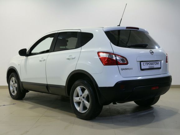 Nissan Qashqai, 2.0 л, Вариатор, 2011 фото 6