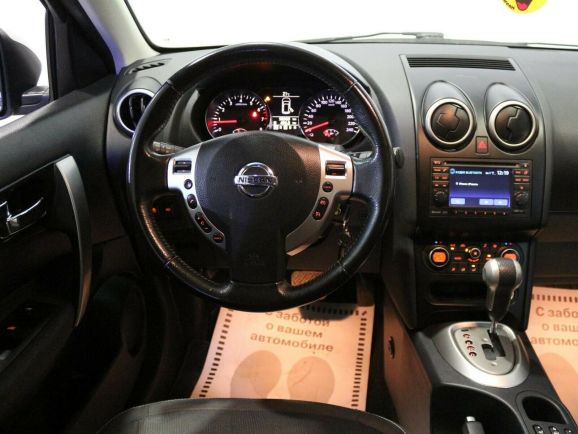 Nissan Qashqai, 2.0 л, Вариатор, 2011 фото 2
