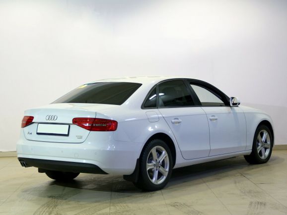 Audi A4, 1.8 л, Вариатор, 2013 фото 6