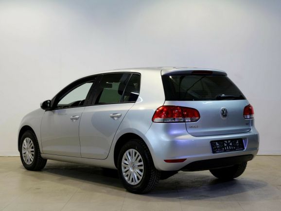 Volkswagen Golf, 1.6 л, Робот, 2010 фото 6