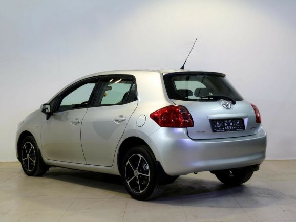 Toyota Auris, 1.6 л, Робот, 2007 фото 6