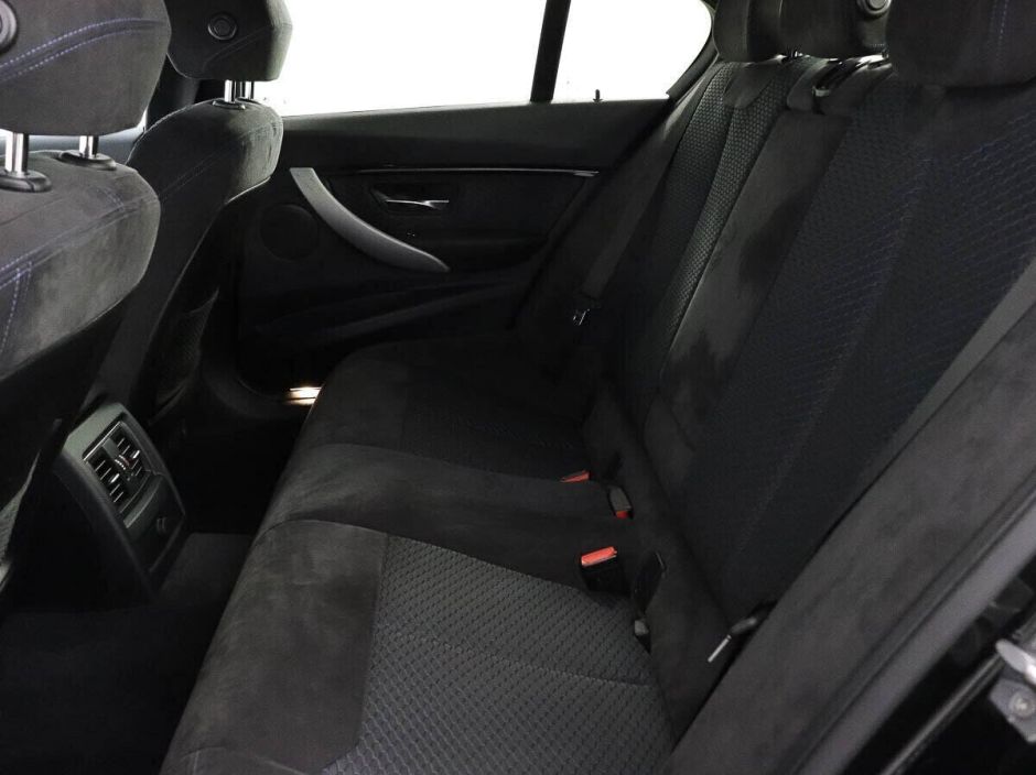 BMW 3 серии, 2.0 л, АТ, 2016 фото 8