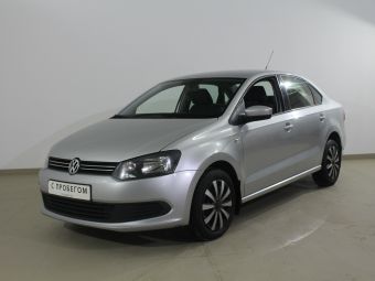 Volkswagen Polo, 1.6 л, МКПП, 2012 фото 3