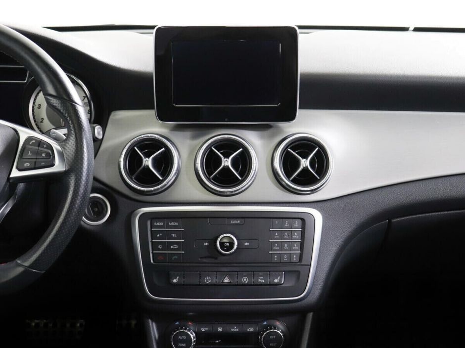 Mercedes-Benz CLA, 1.6 л, Робот, 2015 фото 9