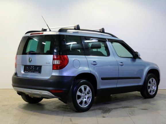 Skoda Yeti, 1.2 л, Робот, 2011 фото 5