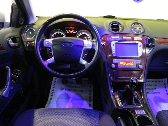 Ford Mondeo, 2.0 л, МТ, 2007 фото 2