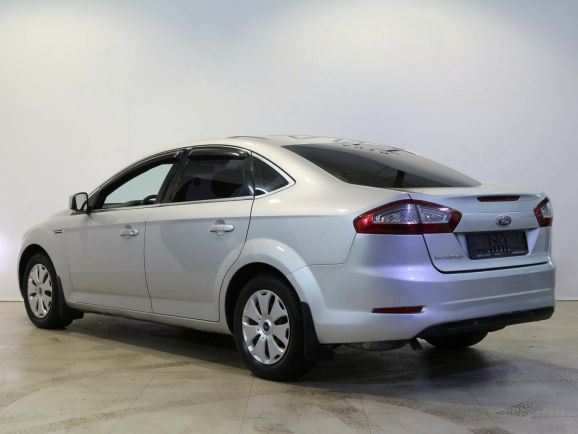 Ford Mondeo, 2.0 л, МТ, 2010 фото 6