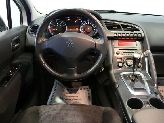 Peugeot 3008, 1.6 л, АТ, 2011 фото 2