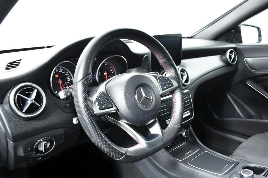 Mercedes-Benz CLA, 1.6 л, Робот, 2017 фото 7