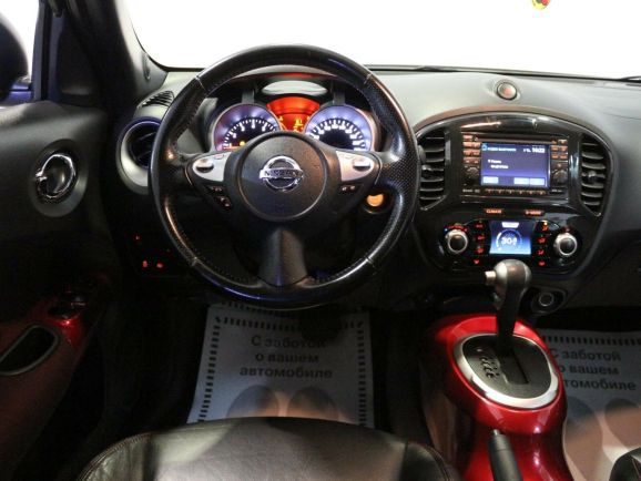 Nissan Juke, 1.6 л, Вариатор, 2011 фото 2