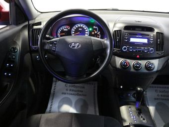 Hyundai Elantra, 1.6 л, АКПП, 2008 фото 2