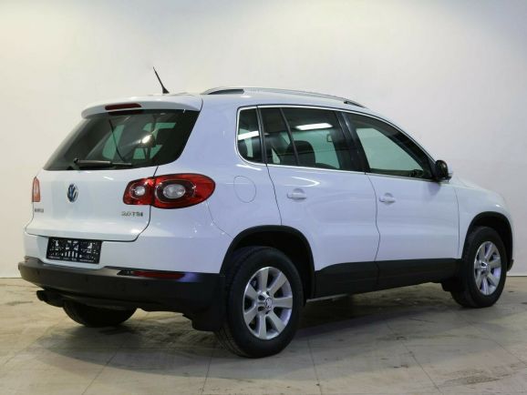 Volkswagen Tiguan, 2.0 л, АТ, 2008 фото 5