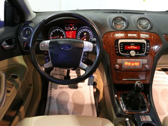 Ford Mondeo, 2.0 л, МТ, 2009 фото 2