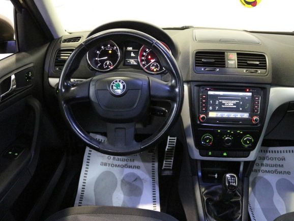 Skoda Yeti, 1.8 л, МТ, 2012 фото 2