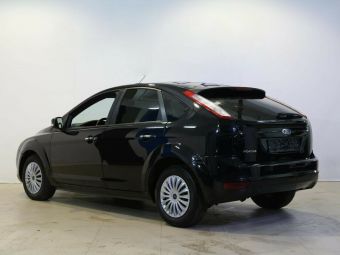 Ford Focus, 2.0 л, АКПП, 2010 фото 2