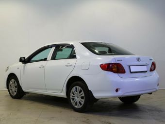 Toyota Corolla, 1.6 л, РКПП, 2008 фото 6