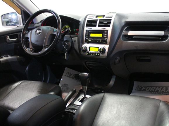 Kia Sportage, 2.0 л, АТ, 2008 фото 2