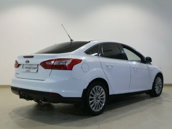 Ford Focus, 2.0 л, МКПП, 2012 фото 5