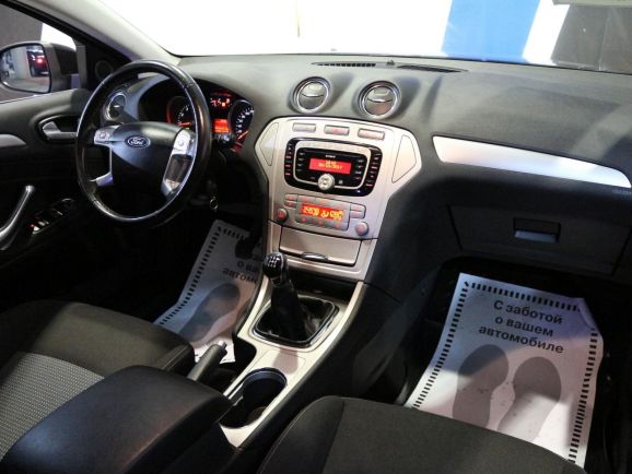Ford Mondeo, 2.0 л, МТ, 2010 фото 7