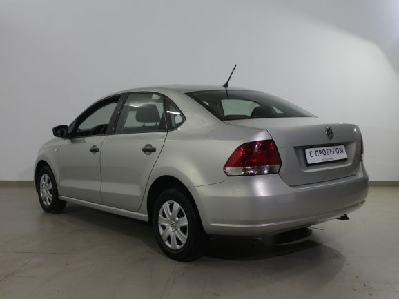 Volkswagen Polo, 1.6 л, МТ, 2012 фото 6