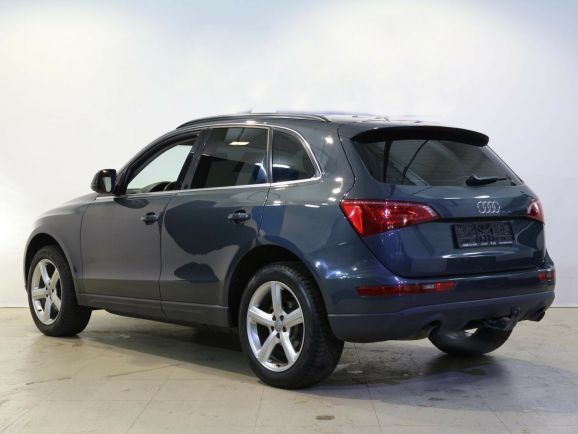 Audi Q5, 3.2 л, АТ, 2010 фото 6