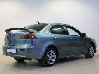 Mitsubishi Lancer, 1.8 л, МКПП, 2009 фото 5