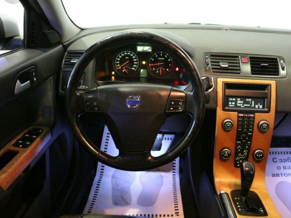 Volvo S40, 2.4 л, АТ, 2007 фото 2