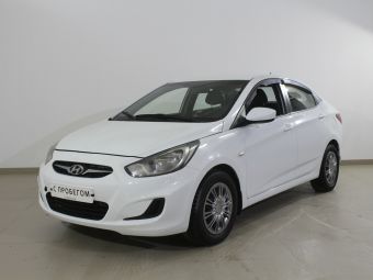 Hyundai Solaris, 1.6 л, АКПП, 2013 фото 3