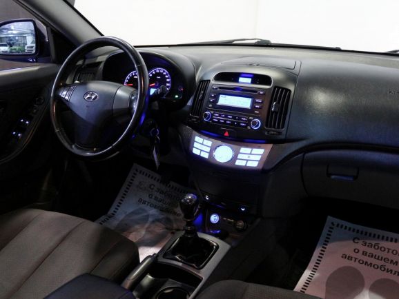 Hyundai Elantra, 1.6 л, МТ, 2010 фото 7